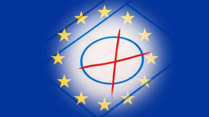 Symbolbild Europawahl: Nahaufnahme eines Wahlkreuzes vor dem Wappen der Europäischen Union
