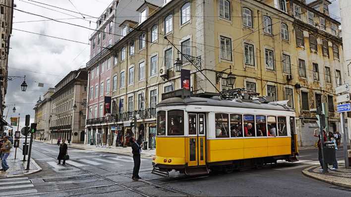 Straßenbahn in Lissabon (Foto: imago)
