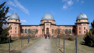 Sternwarte auf dem Telegrafenberg im Wissenschaftspark Albert-Einstein in Potsdam (Bild: imago/INSADCO)