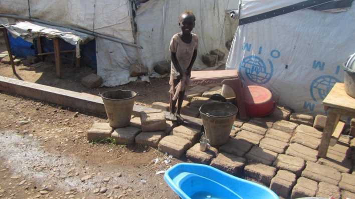 Ein Kind in einem Lager bei Juba, Südsudan