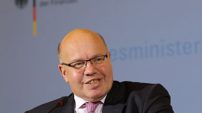 Bundesfinanzminister Peter Altmeier (CDU) beantwortet am 09.11.2017 im Bundesfinanzministerium in Berlin Fragen von Journalisten.