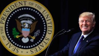 dpatopbilder - US-Präsident Donald Trump spricht am 16.01.2018 in Washington, District of Columbia, USA, während einer Podiumsdiskussion im Eisenhower Executive Office Building
