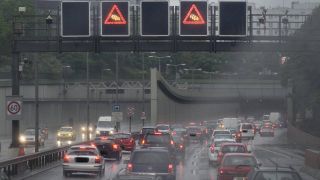 Stau auf der Berliner Stadtautobahn A100