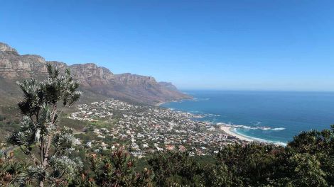 Blick auf Kapstadt und das Meer