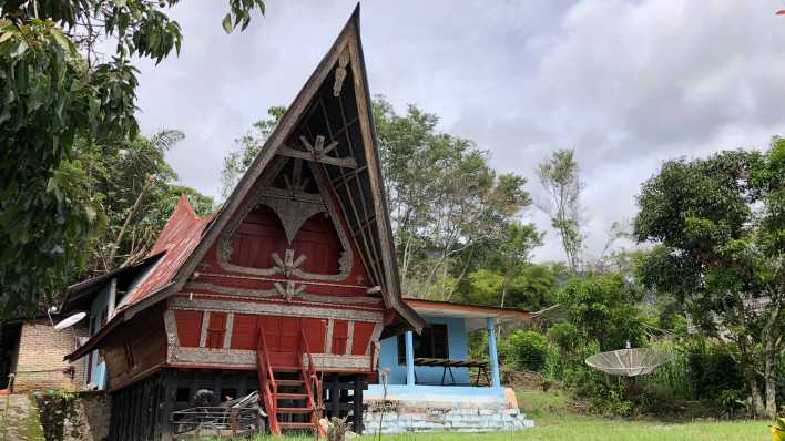 Die Häuser der Batak. Beeindruckend und ganz anders als das, was wir so kennen