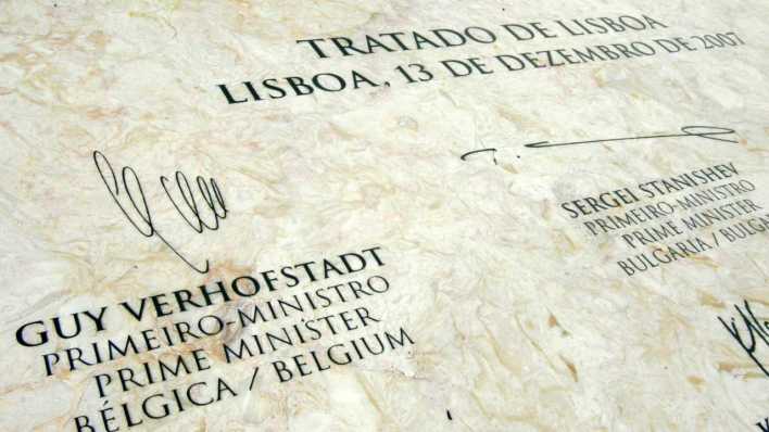 Ausschnitt: Vertrag von Lissabon (Bild: imago/Belga) Ausschnitt: Vertrag von Lissabon (Bild: imago/Belga)