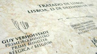 Ausschnitt: Vertrag von Lissabon (Bild: imago/Belga)