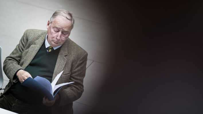 Alexander Gauland, Parteivorsitzender der AfD (Alternative fuer Deutschland, aufgenommen im Rahmen der Bundespressekonferenz zu Reaktionen nach der Europawahl