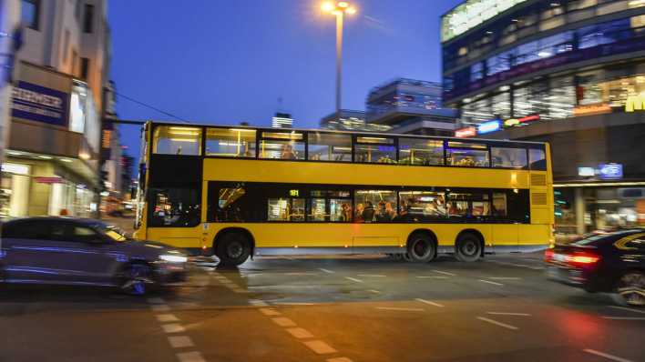 Der Nahverkehr in Berlin soll umweltfreundlicher werden. Der Nahverkehr in Berlin soll umweltfreundlicher werden.