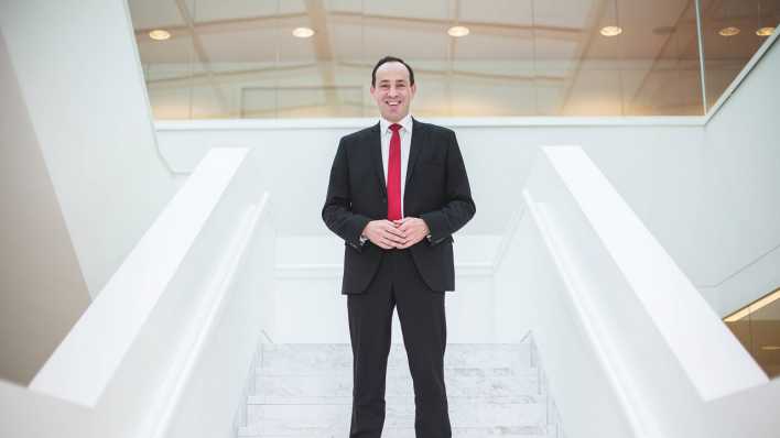 Ingo Senftleben im Potsdamer Landtag (Bild: imago images/Jakob Hoff)