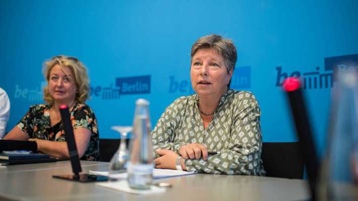 Bausenatorin Lompscher stellt den Mietendeckel vor Bausenatorin Lompscher stellt den Mietendeckel vor