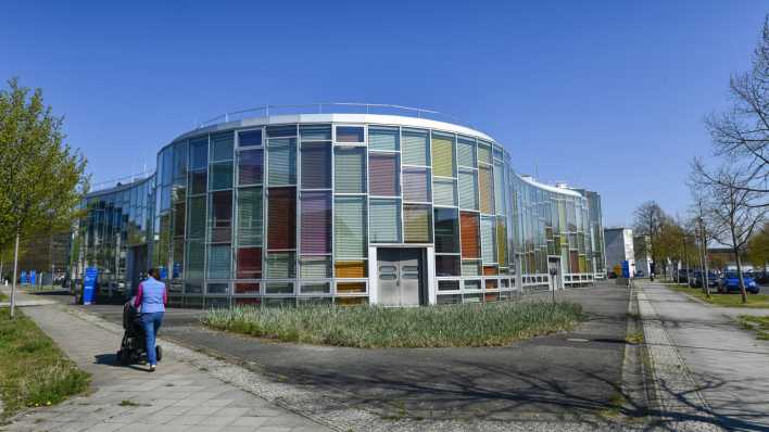 Zentrum für Photonik und Optik ZPO, Schwarzschildstraße, Adlershof (Bild: imago images / Schöning) Zentrum für Photonik und Optik ZPO, Schwarzschildstraße, Adlershof (Bild: imago images / Schöning)