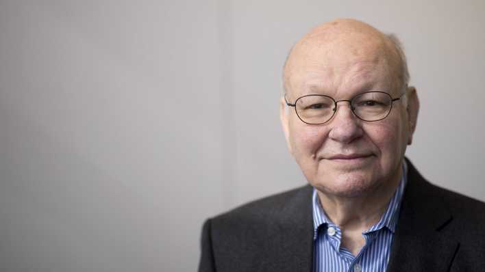 Walter Momper, ehemaliger Regierender Bürgermeister in Berlin Walter Momper, ehemaliger Regierender Bürgermeister in Berlin