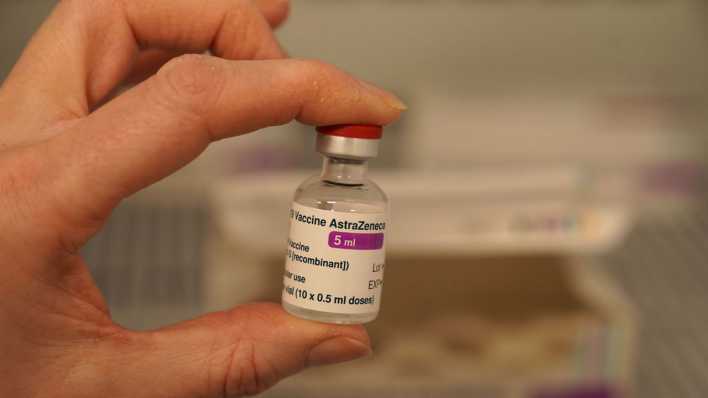 AstraZeneca: Warten auf die letzten Studienergebnisse | Inforadio
