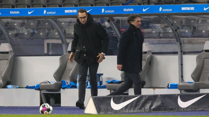 Coach Labbadia und Manager Preetz müssen nach Herthas Niederlage gegen Bremen gehen.