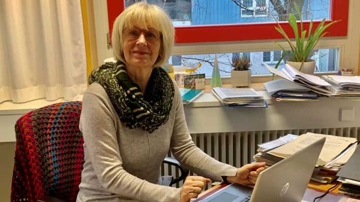 Karin Stolle, Schulleiterin der "Schule an der Jungfernheide" in Berlin-Spandau Karin Stolle, Schulleiterin der "Schule an der Jungfernheide" in Berlin-Spandau