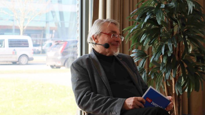 Inforadio Wissenschaftsredakteur Thomas Prinzler. (Bild: LNDW/LHLK 2021)