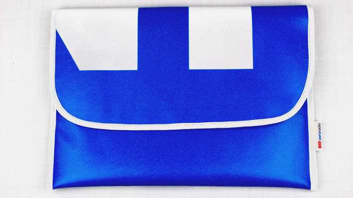 Diese Laptoptasche war mal ein Inforadio-Banner