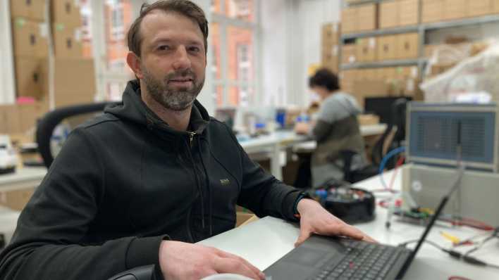 Vitali Biriuk arbeitet beim Berliner Startups Heatle (Bild: rbb/Franziska Ritter)