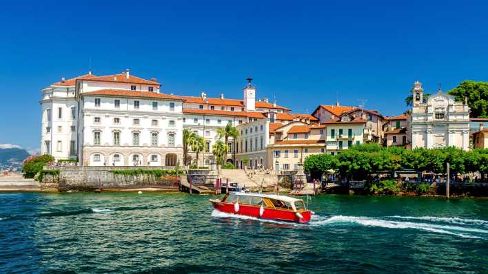 Blick auf den Hafen der Isola Bella im Lago Maggiore (Foto: imago images / Panthermedia)