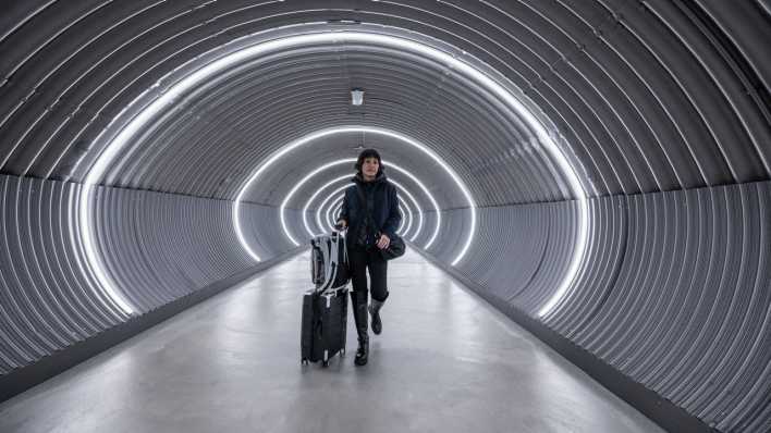 Geschäftsreisende am Flughafen