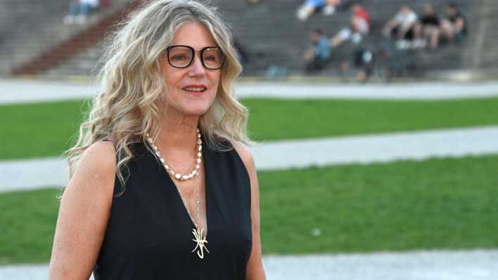 Barbara Sukowa bei der Premiere des Kinofilms "Enkel für Fortgeschrittene"