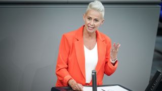 Silvia Breher (CDU) spricht im Plenarsaal des Bundestags zu Beginn der Haushaltswoche.