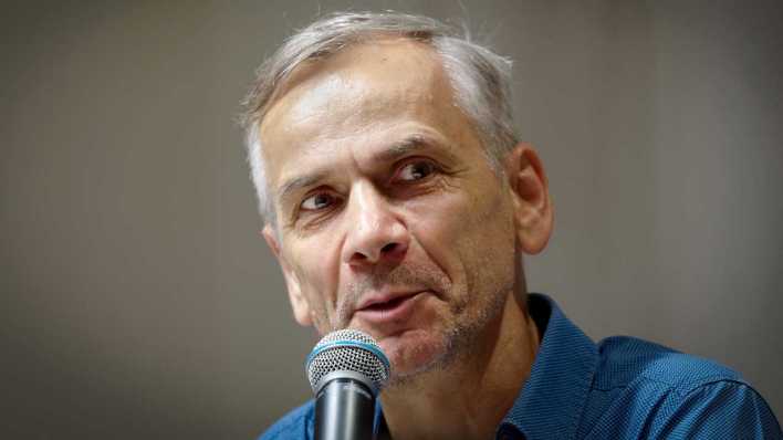 Potsdam, 27.08.2022: Lutz Seiler bei einer Lesung (Bild: IMAGO/Eberhard Thonfeld)