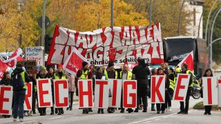 Warnstreik der Beschäftigten der Landesbetriebe, Fachbehörden, Schulen, Bezirksämter, Jobcenter und Feuerwehr