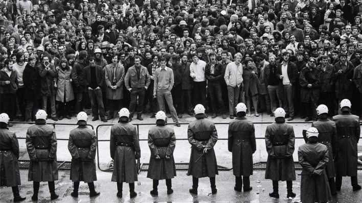 Barbara Klemm: Blockade der Goethe Universität, 16. Mai 1968