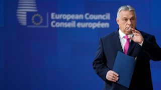 Viktor Orban, Ministerpräsident von Ungarn, trifft zu einem EU-Gipfel im Gebäude des Europäischen Rates ein.