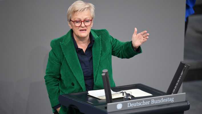 Renate Künast (Bündnis 90/Die Grünen) bei einer Bundestagsdebatte