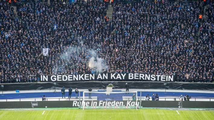 Trauer bei den Hertha-Fans nach dem Tod von Kay Bernstein