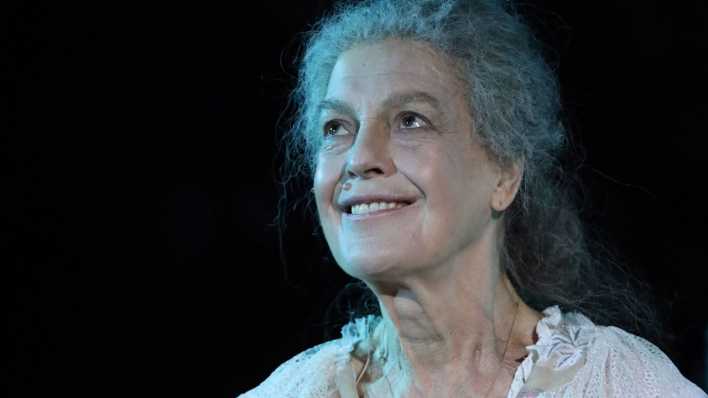 Angela Winkler auf der Bühne