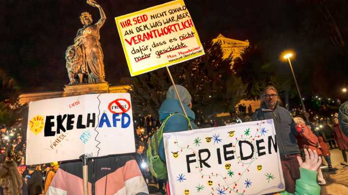 Lichtermeer für Demokratie, Demo von Fridays for Future zum Schutz der Demokratie