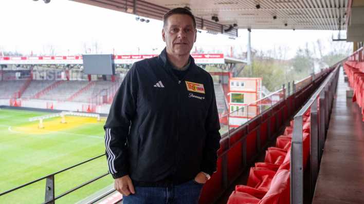 Union-Manager Oliver Ruhnert im Stadion an der Alten Försterei