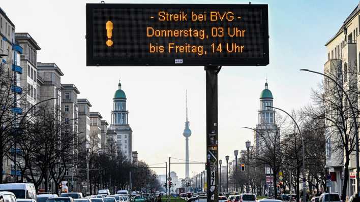 Warnstreik bei den Berliner Verkehrsbetrieben (BVG)