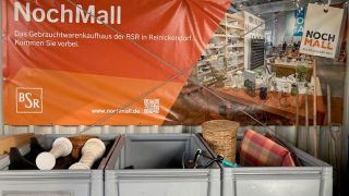 Plakat der NochMall an der Annahmestelle (Bild: rbb/Anke Burmeister)