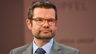 Porträtfoto von Justizminister Marco Buschmannn (FDP)