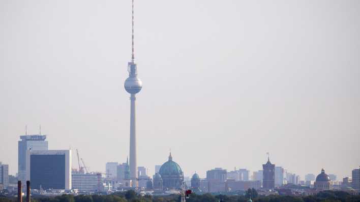 Der Fernsehturm in Berlin.