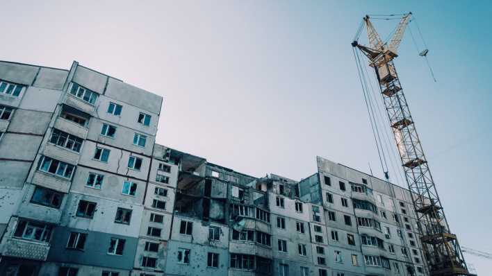 28.02.2024 - Ukraine - Stadtansichten von Charkiw. Mit Zerstörung und Wiederaufbau im Nordosten der Stadt (Bild: picture alliance/SZ Photo/Friedrich Bungert)
