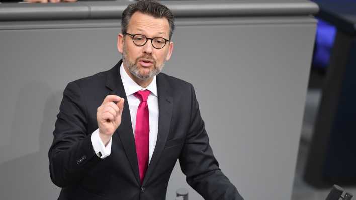 Otto Fricke (FDP) spricht in der Debatte zum Auftakt der Haushaltswoche.