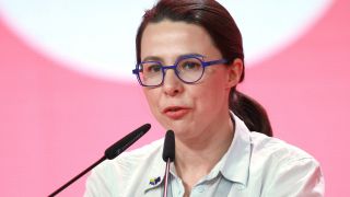 Anastasia Vishnevskaya-Mann beim Bundesparteitag der FDP am Rednerpult