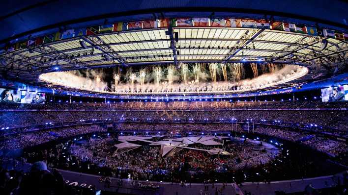 Feuerwerk im Stade de France zum Abschluss der Olympischen Spiele Paris 2024