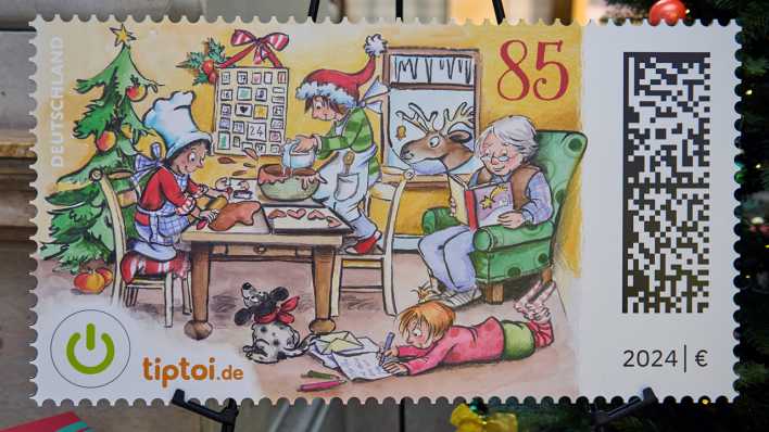 Die Deutsche Post praesentiert in diesem Jahr erstmals eine interaktive Weihnachtsbriefmarke.