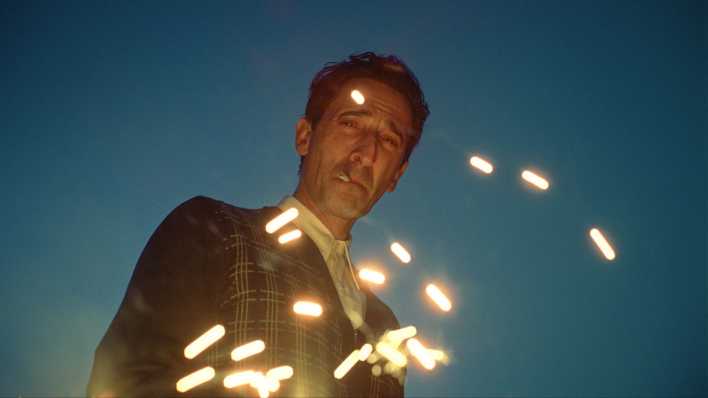Adrien Brody in einer Szene des Films "Der Brutalist"