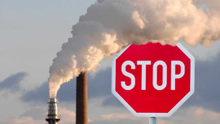 Emissionen aus einem Industriekamin