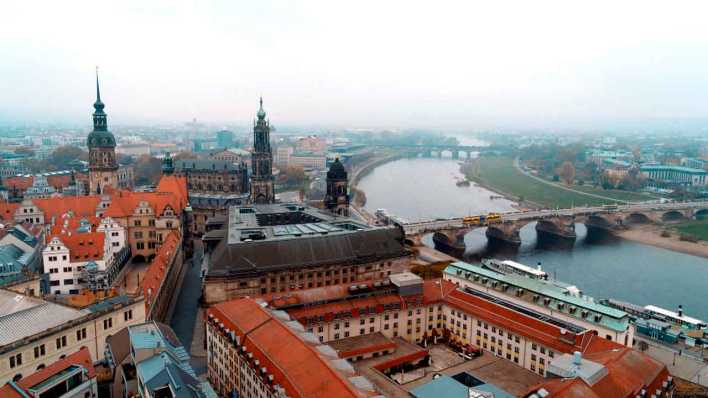 Warum Dresden? Die Macht der Erinnerung (Bild: MDR/Chris Völschow)