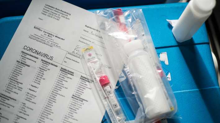 Corona Test-Set im Gesundheitsamt Charlottenburg-Wilmersdorf