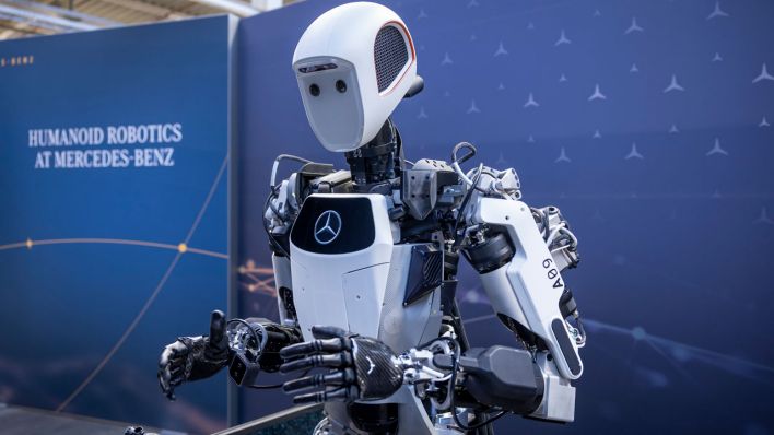 Roboter Apollo von Mercedes-Benz (Bild: © Mercedes-Benz Group AG/Dirk Weyhenmeyer)